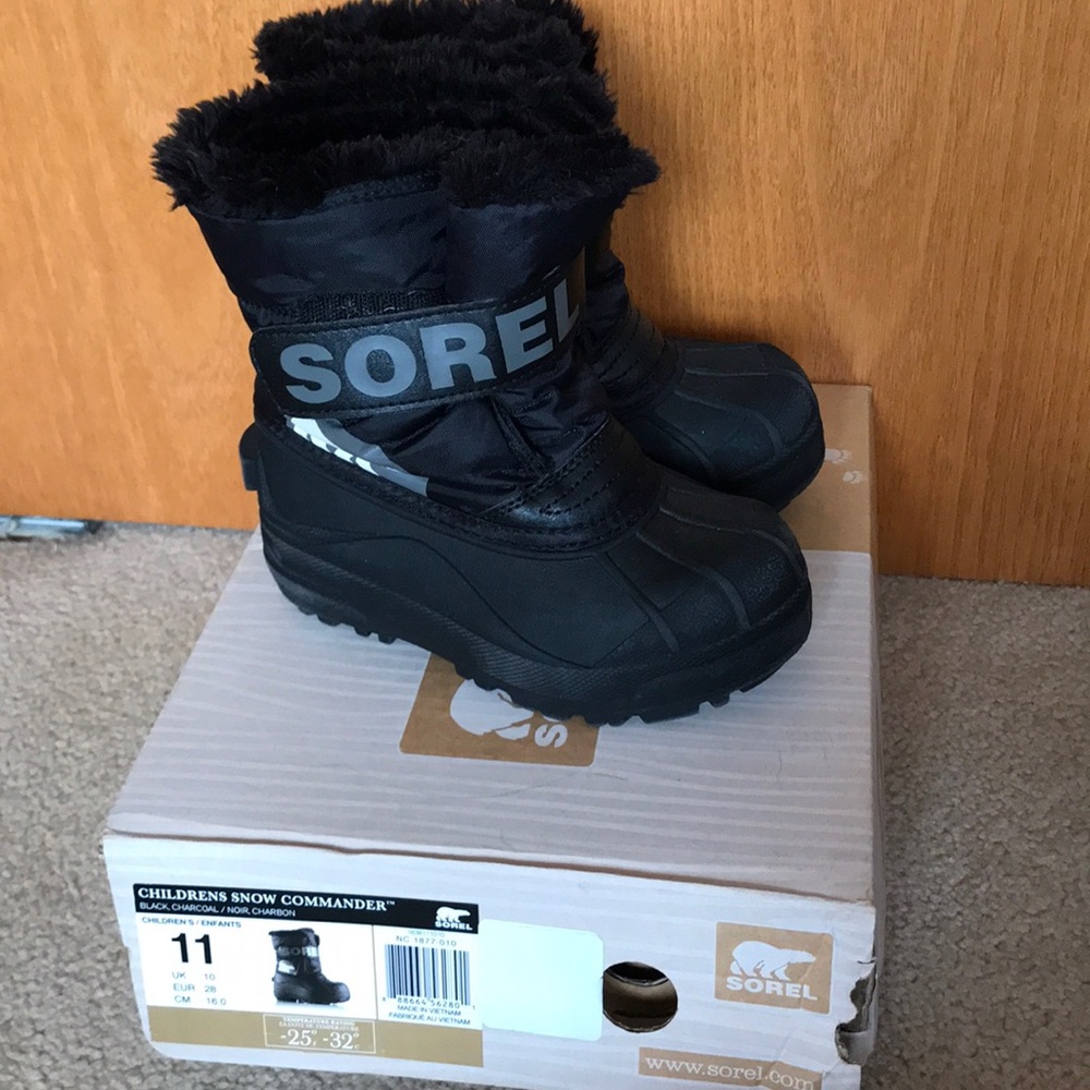 Sorel toddler snow boots